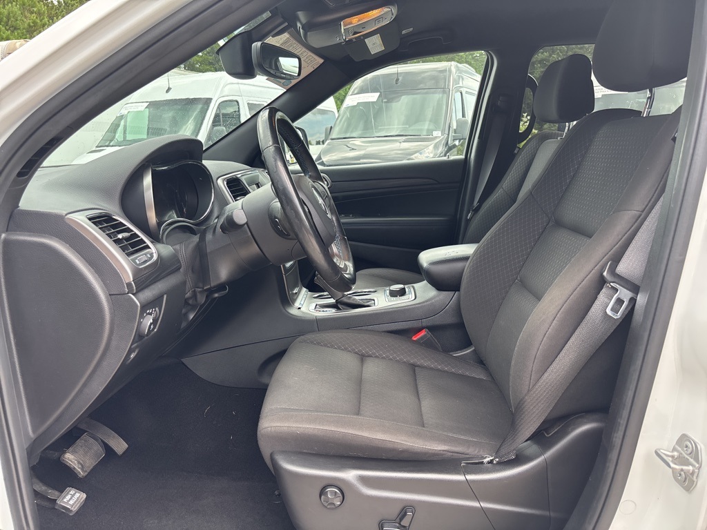 2020 Jeep Grand Cherokee Laredo Upland photo 33