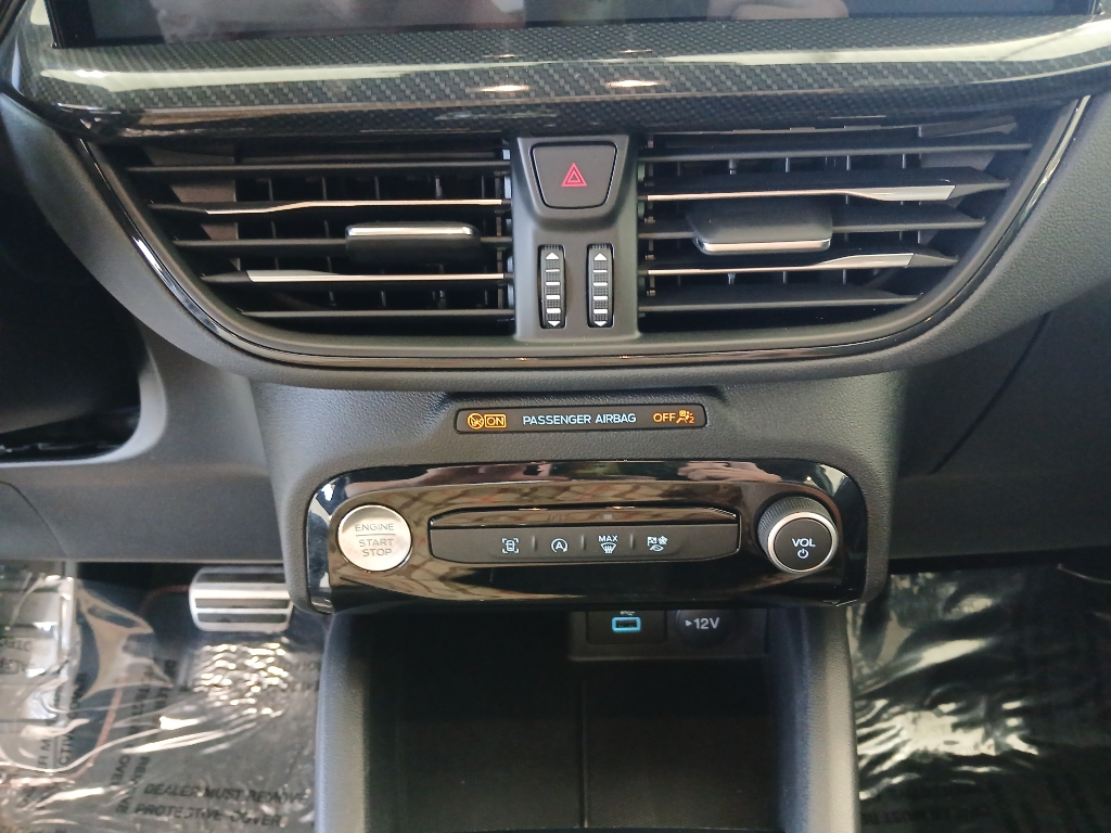2023 Ford Escape ST-Line photo 15
