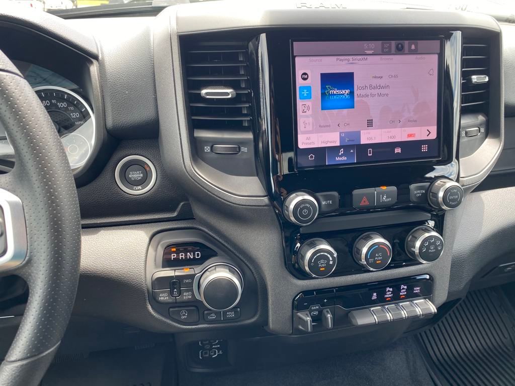 2026 Ram 1500 Warlock photo 17