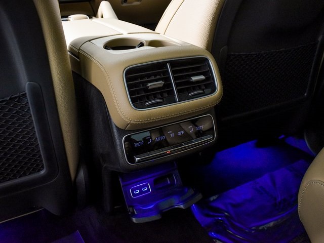 2026 Mercedes Benz GLS 580 4MATIC photo 32