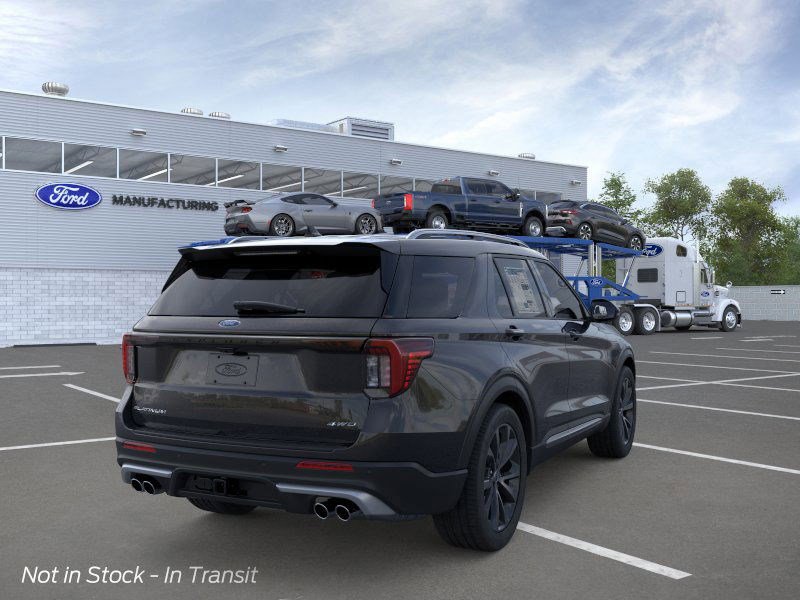 2025 Ford Explorer Platinum photo 4