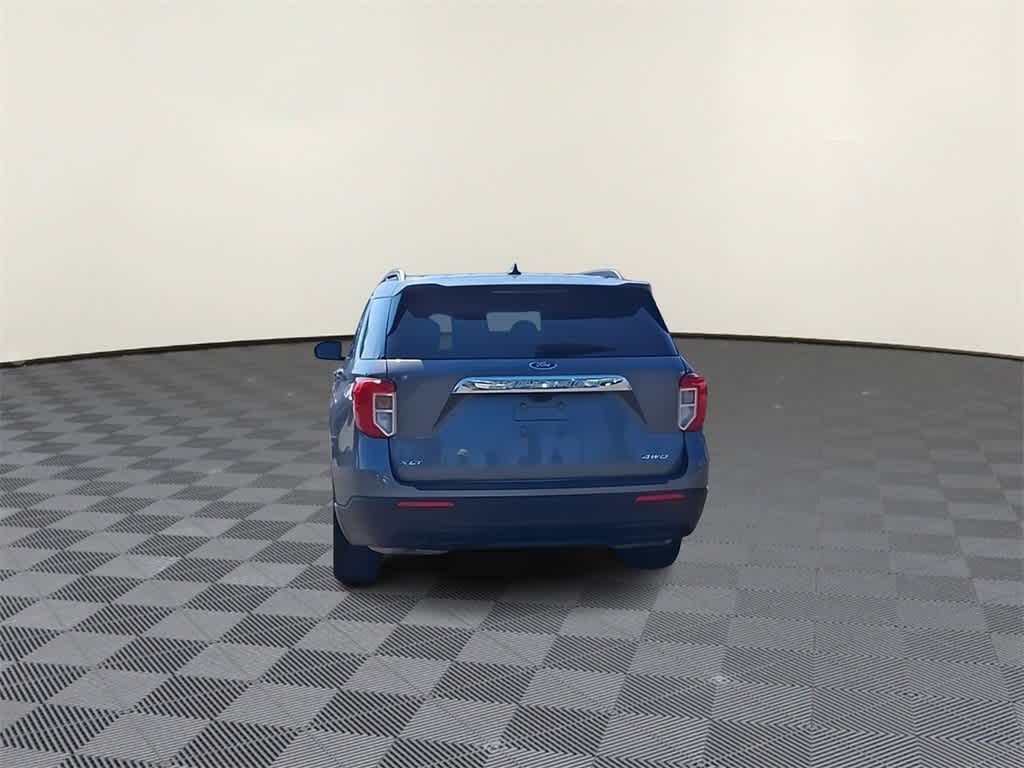 2022 Ford Explorer XLT photo 2