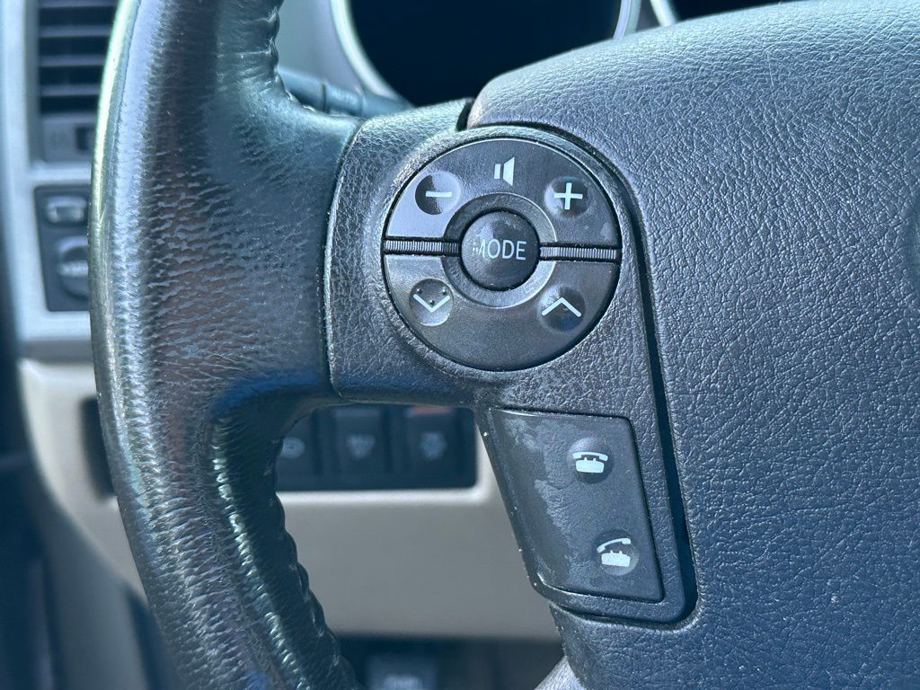 2008 Toyota Sequoia Limited photo 16