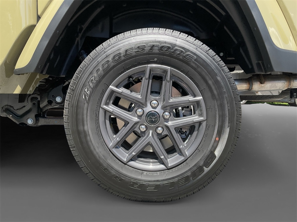 2025 Jeep Gladiator Sport S photo 10