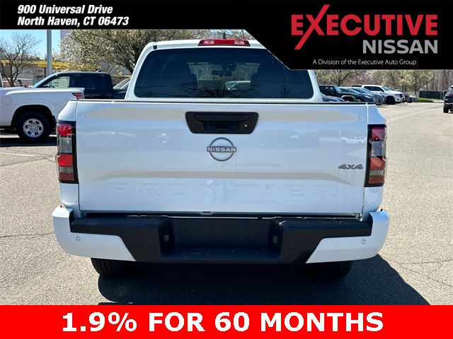 2025 Nissan Frontier SV photo 3