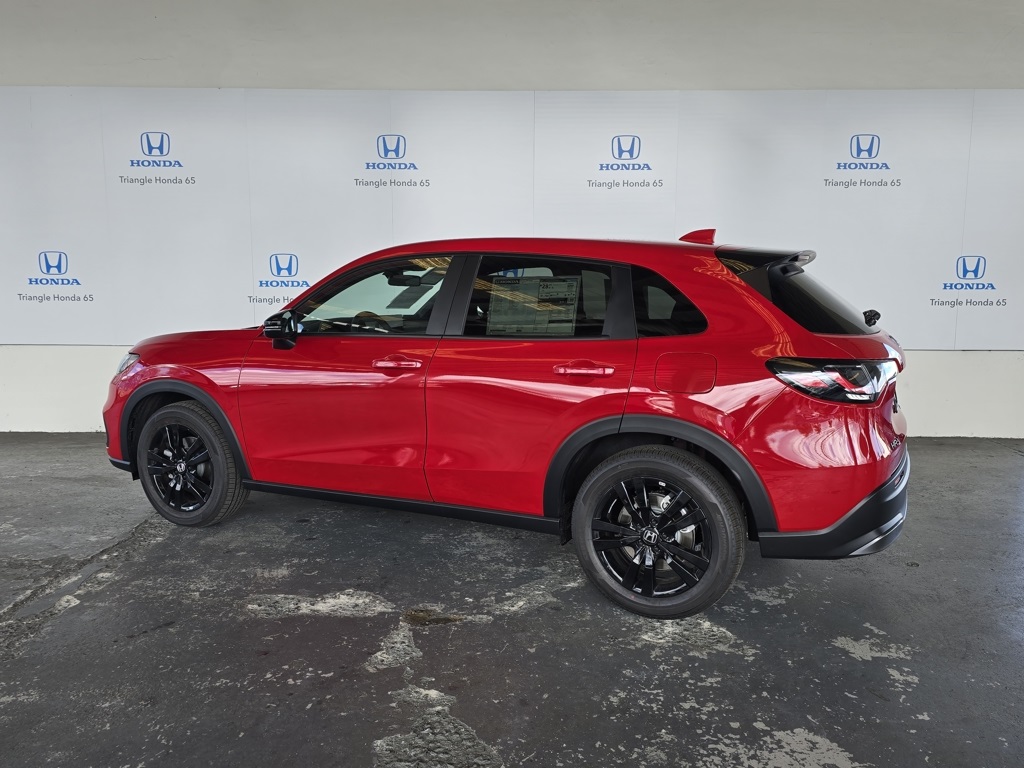 2026 Honda HR-V Sport photo 4