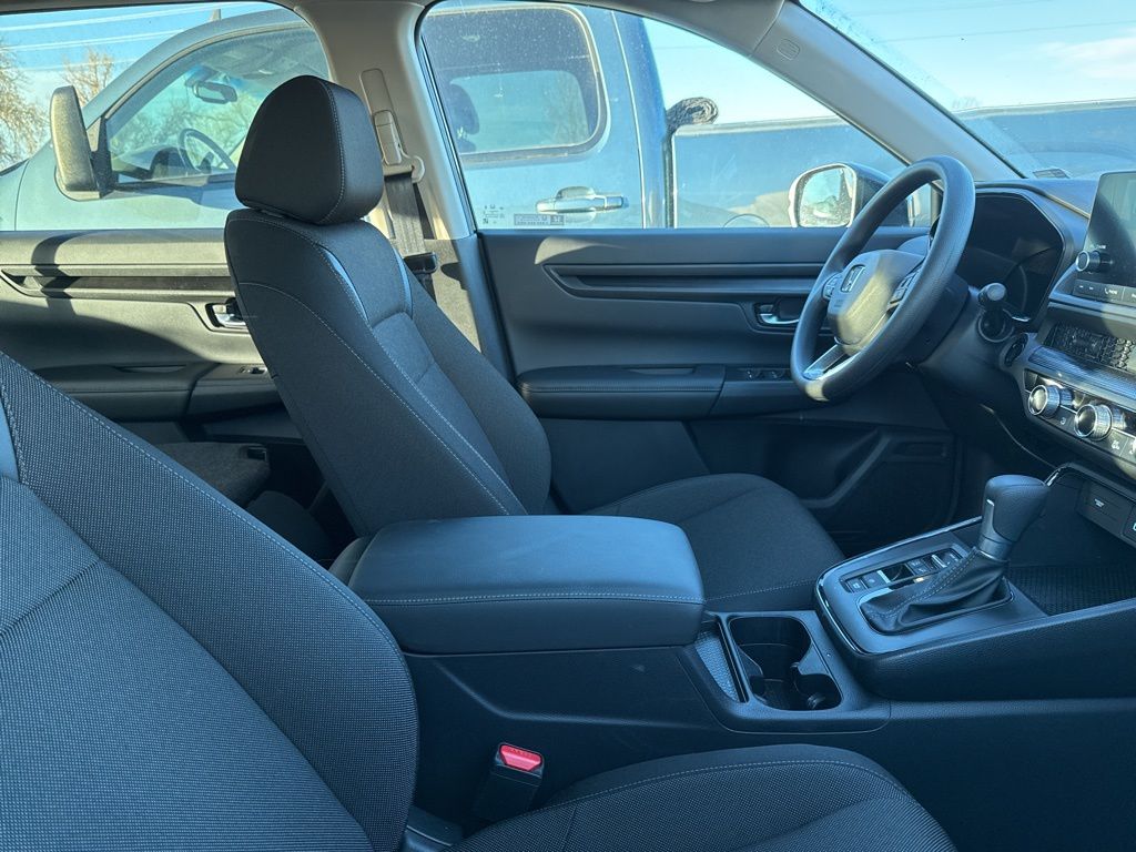 2025 Honda CR-V EX photo 2