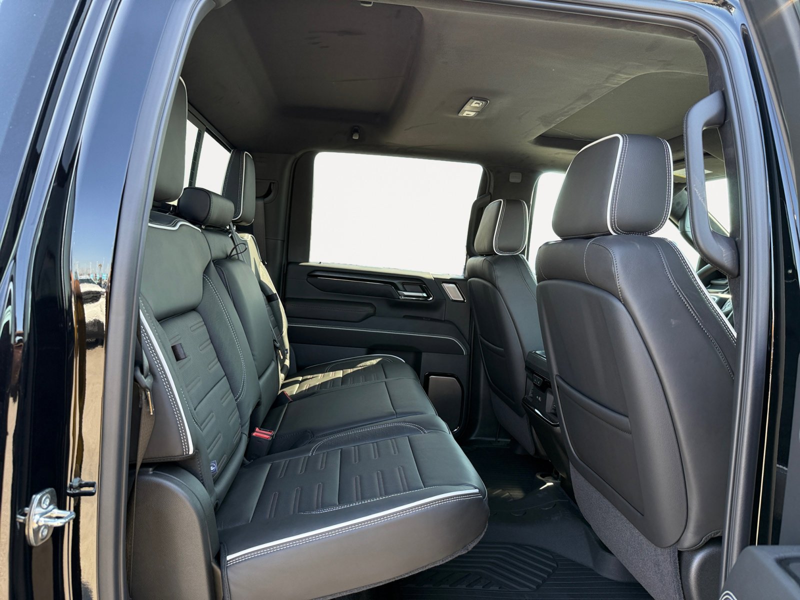 2025 Gmc Sierra 2500 HD AT4X photo 17