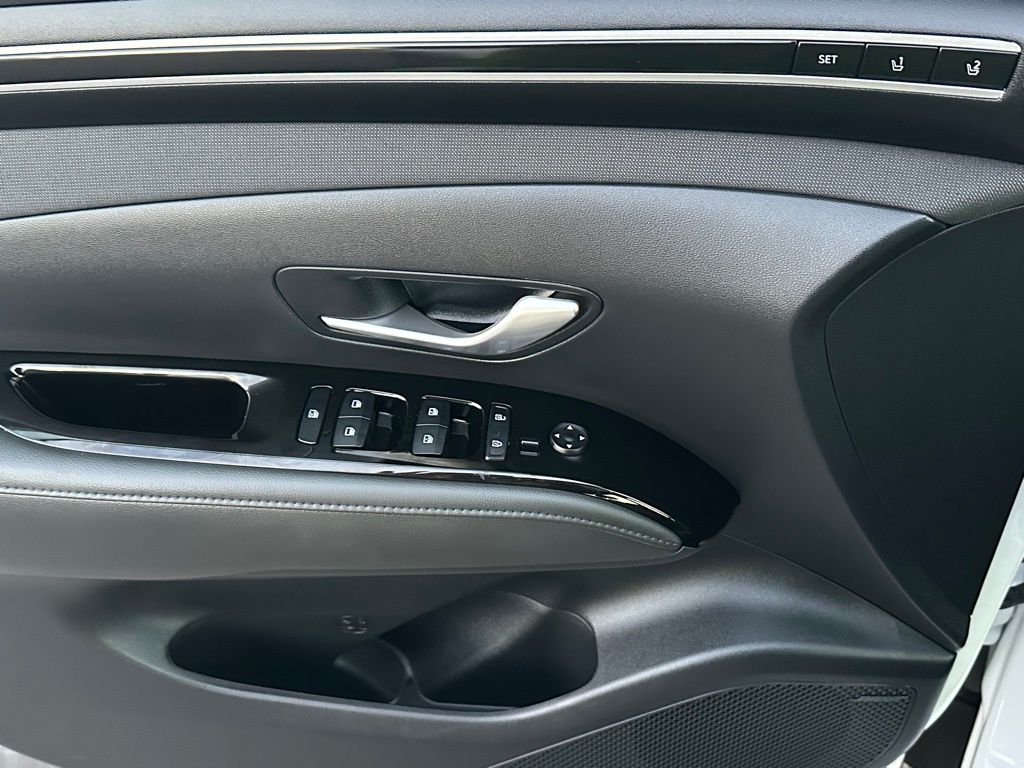 2024 Hyundai Tucson Limited photo 8