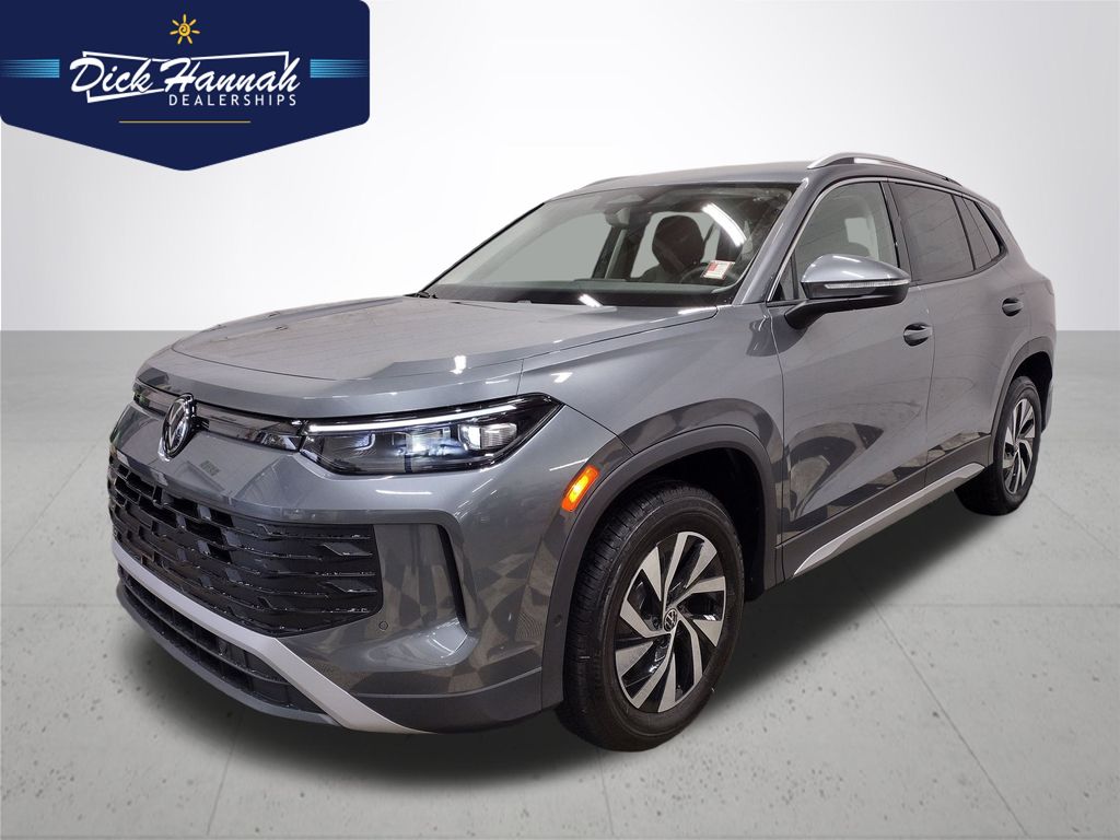 2026 Volkswagen Tiguan S's photo