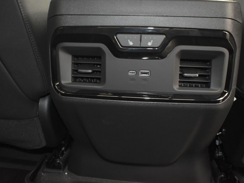 2026 Chevrolet Silverado 1500 ZR2 photo 17