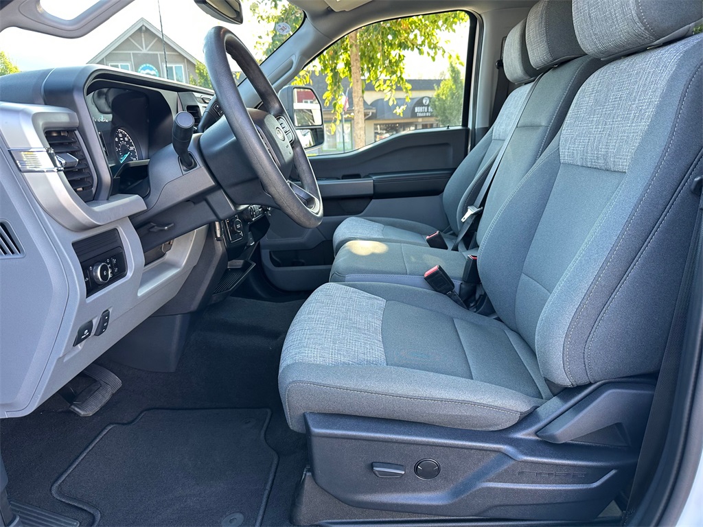 2023 Ford F-450 photo 20