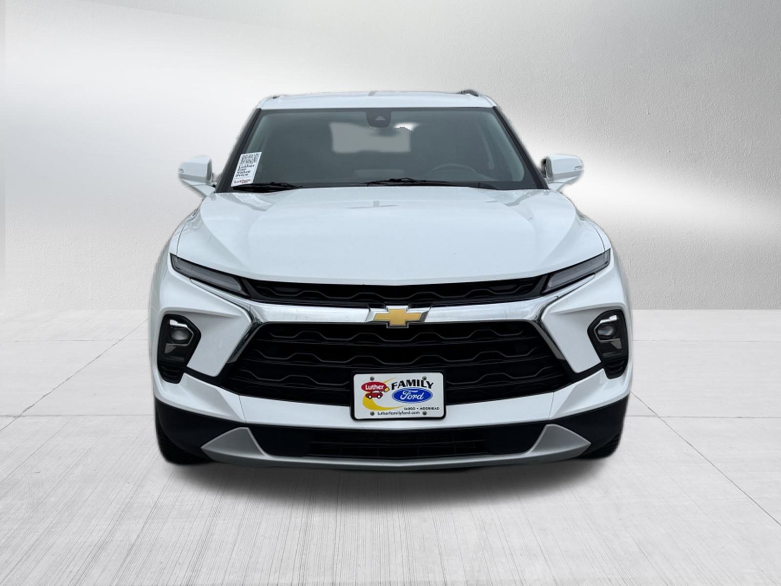 2023 Chevrolet Blazer 3LT photo 2