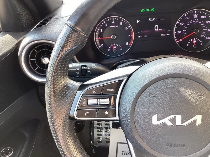 2022 Kia Forte GT-Line photo 37