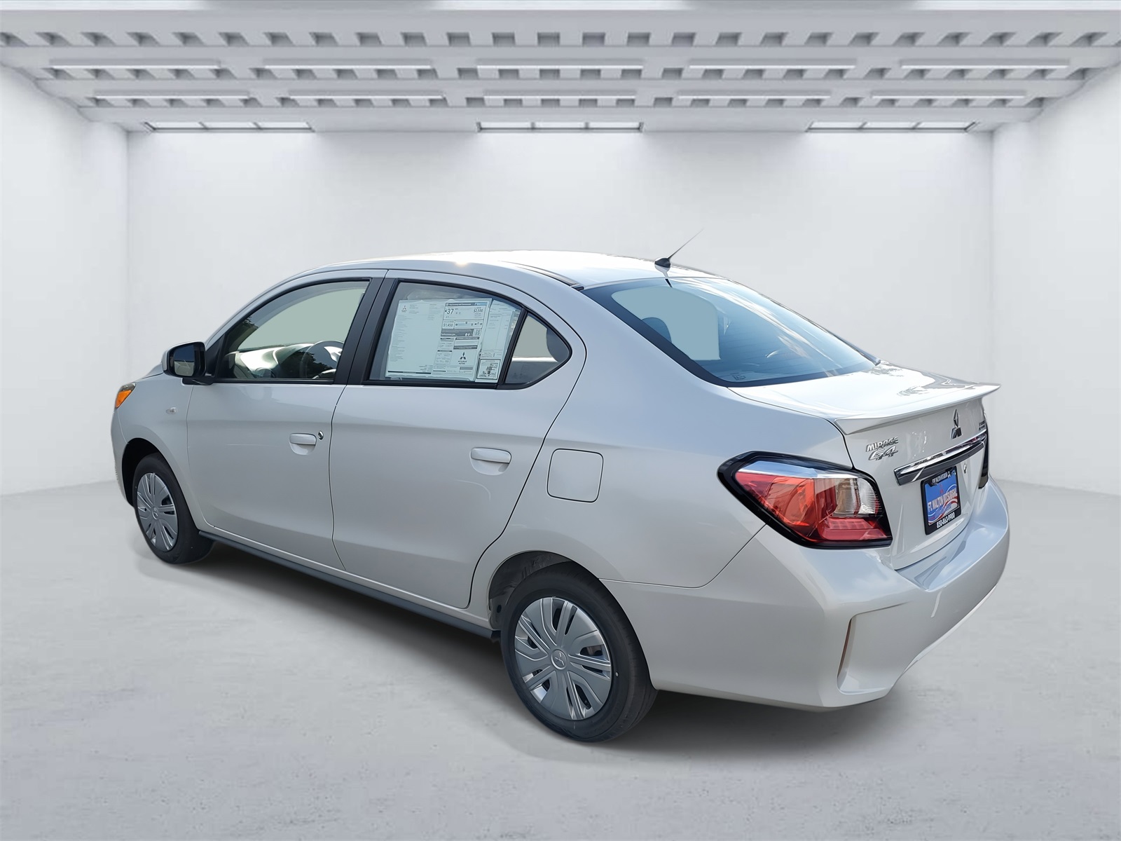 2024 Mitsubishi Mirage G4 ES photo 3