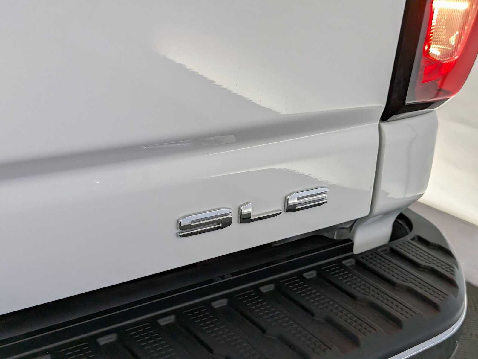 2021 Gmc Sierra 3500 HD SLE photo 12