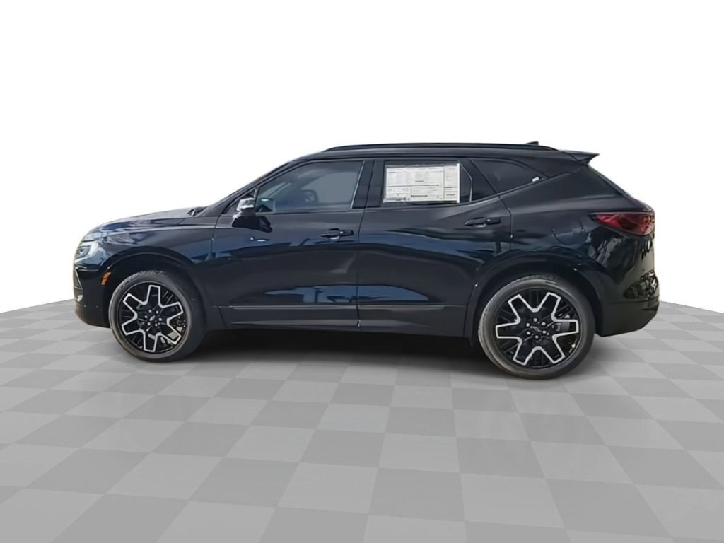 2025 Chevrolet Blazer RS photo 5