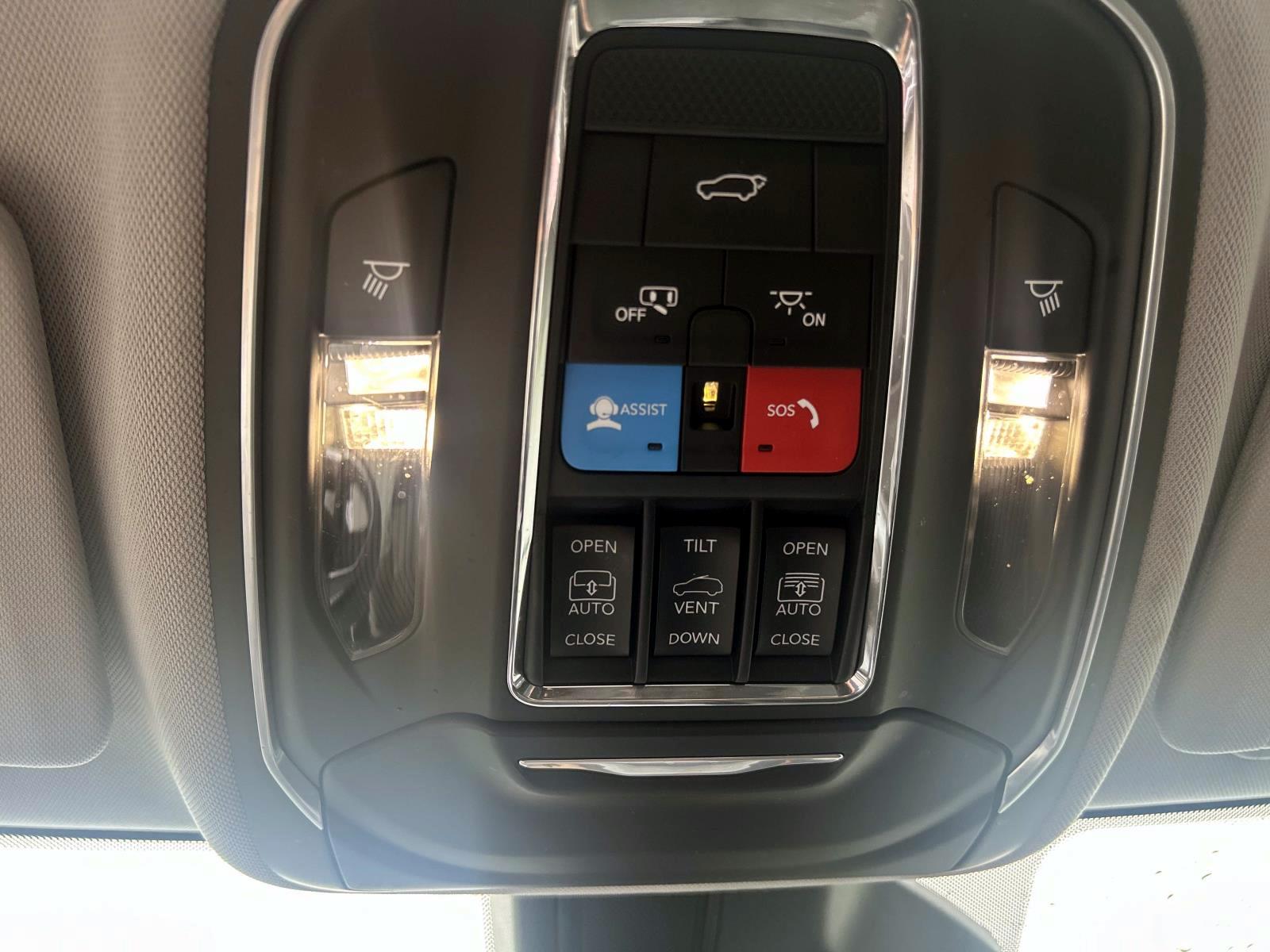 2022 Jeep Grand Cherokee Limited photo 29