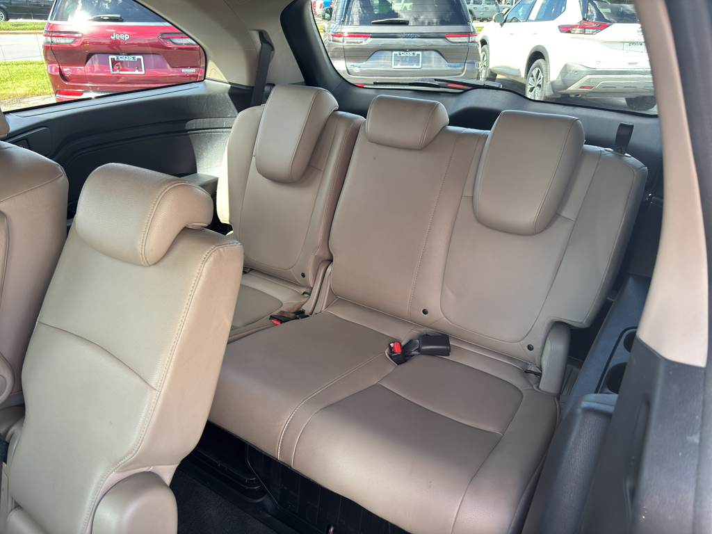 2019 Honda Odyssey EX-L photo 19