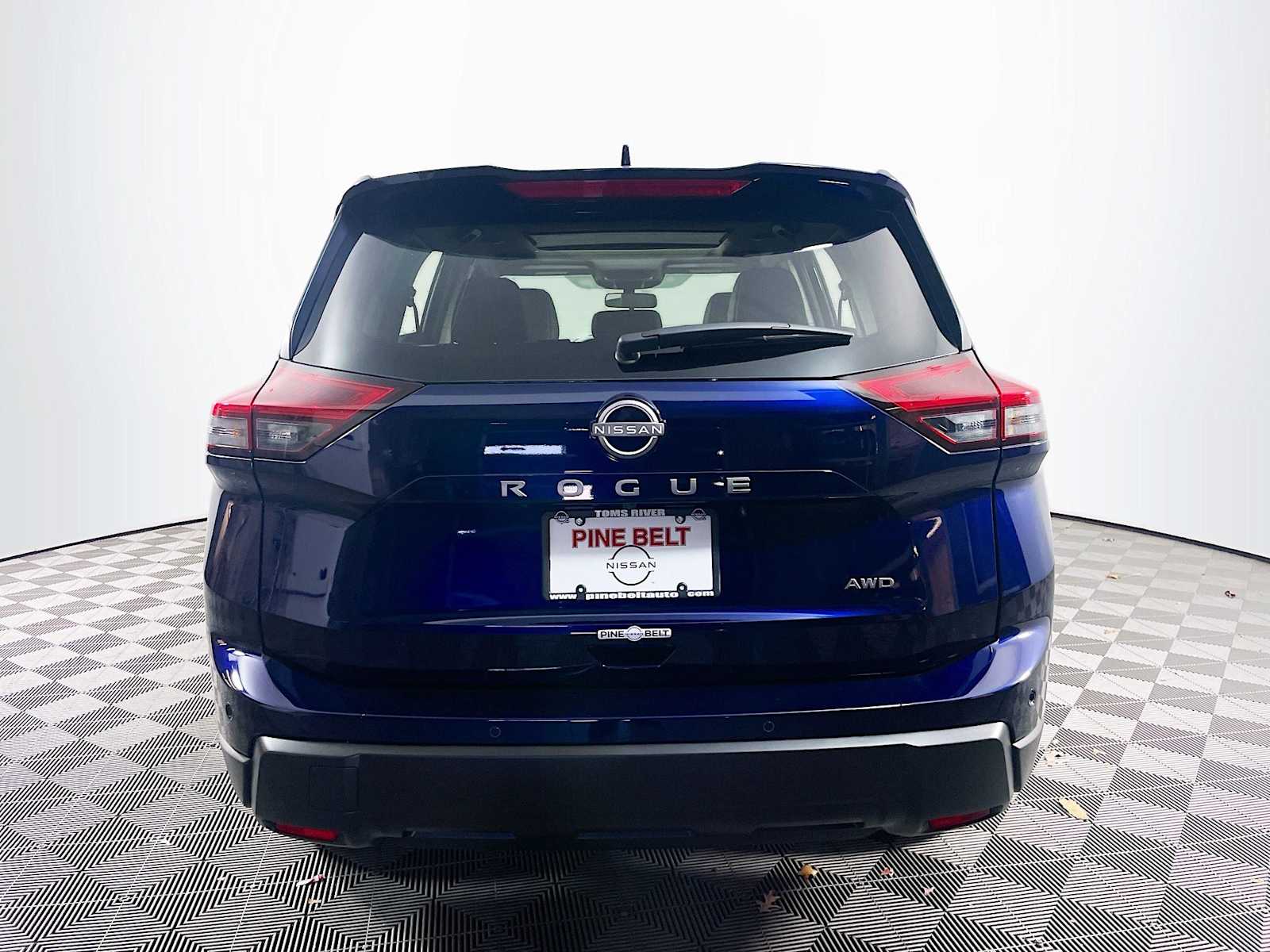 2026 Nissan Rogue SV photo 3