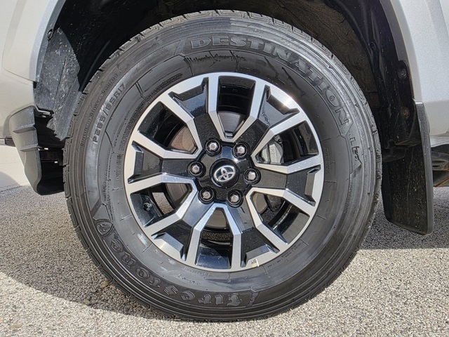 2023 Toyota Tacoma TRD Sport photo 22