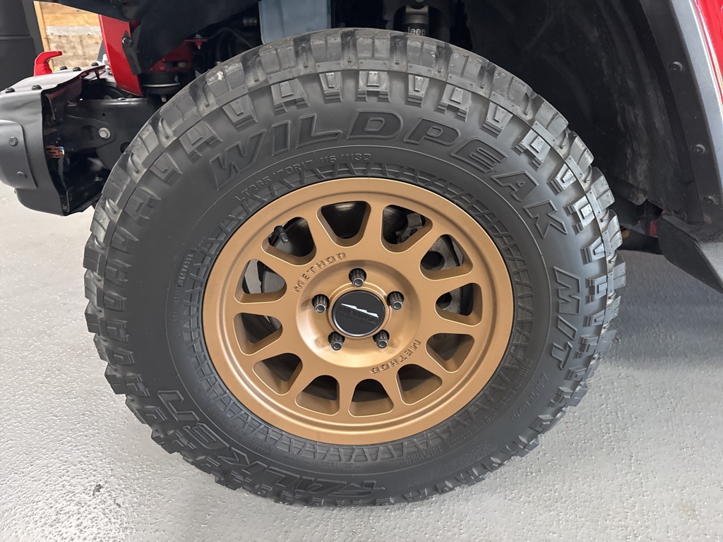 2020 Jeep Gladiator Rubicon photo 3