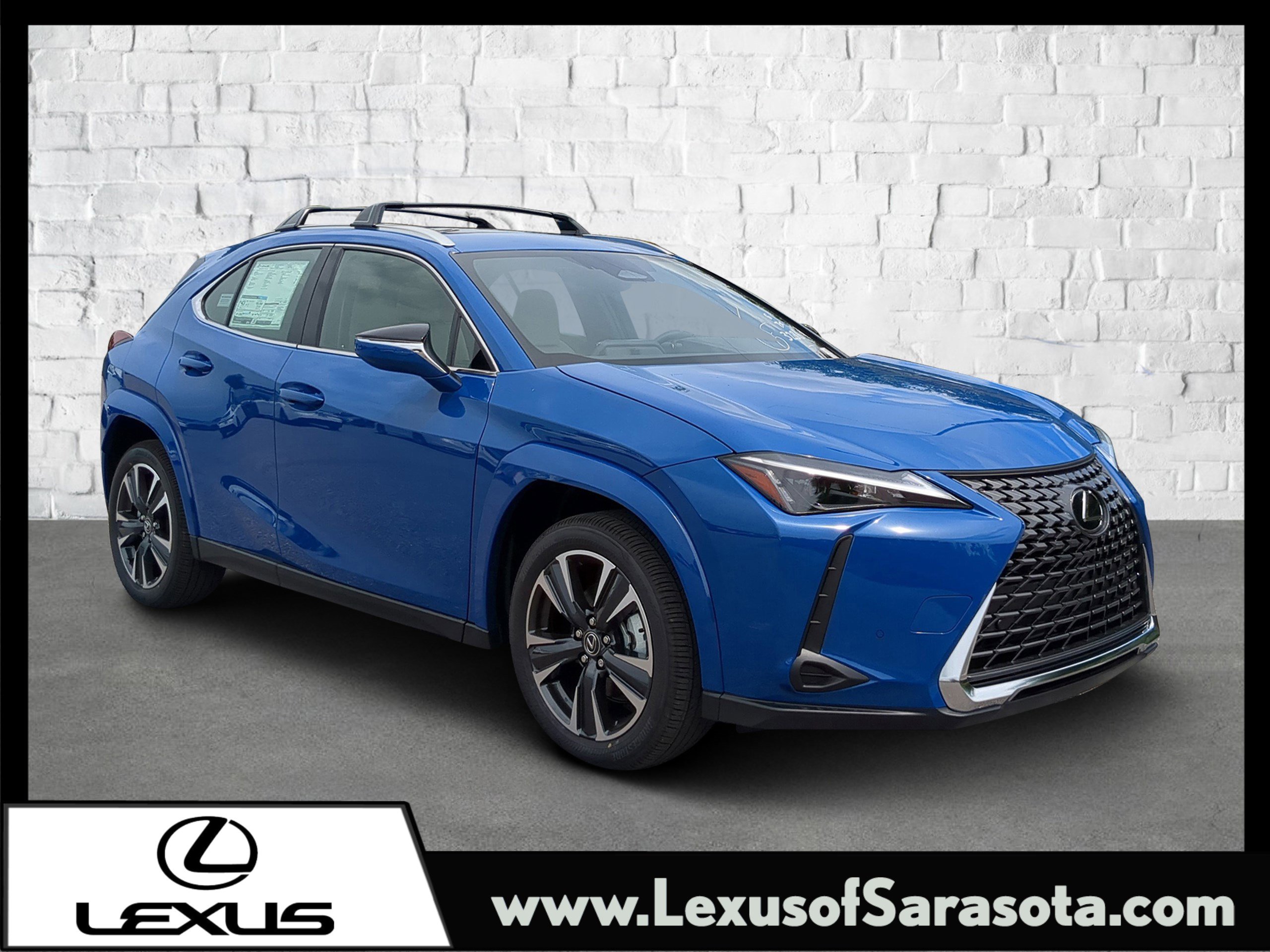 2025 Lexus UX Premium photo 2
