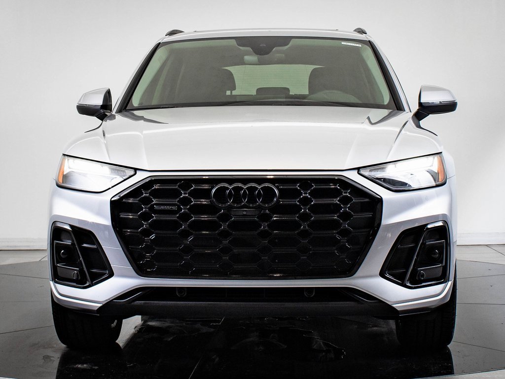 2022 Audi Q5 45 S line Premium photo 2