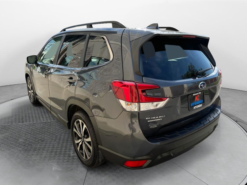 2020 Subaru Forester Limited photo 3
