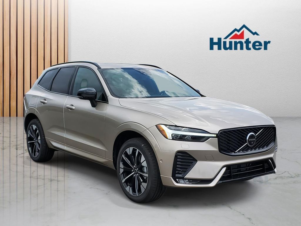 Volvo Xc60 Suv That Fits Car Seats In Middle Row Volvo XC60