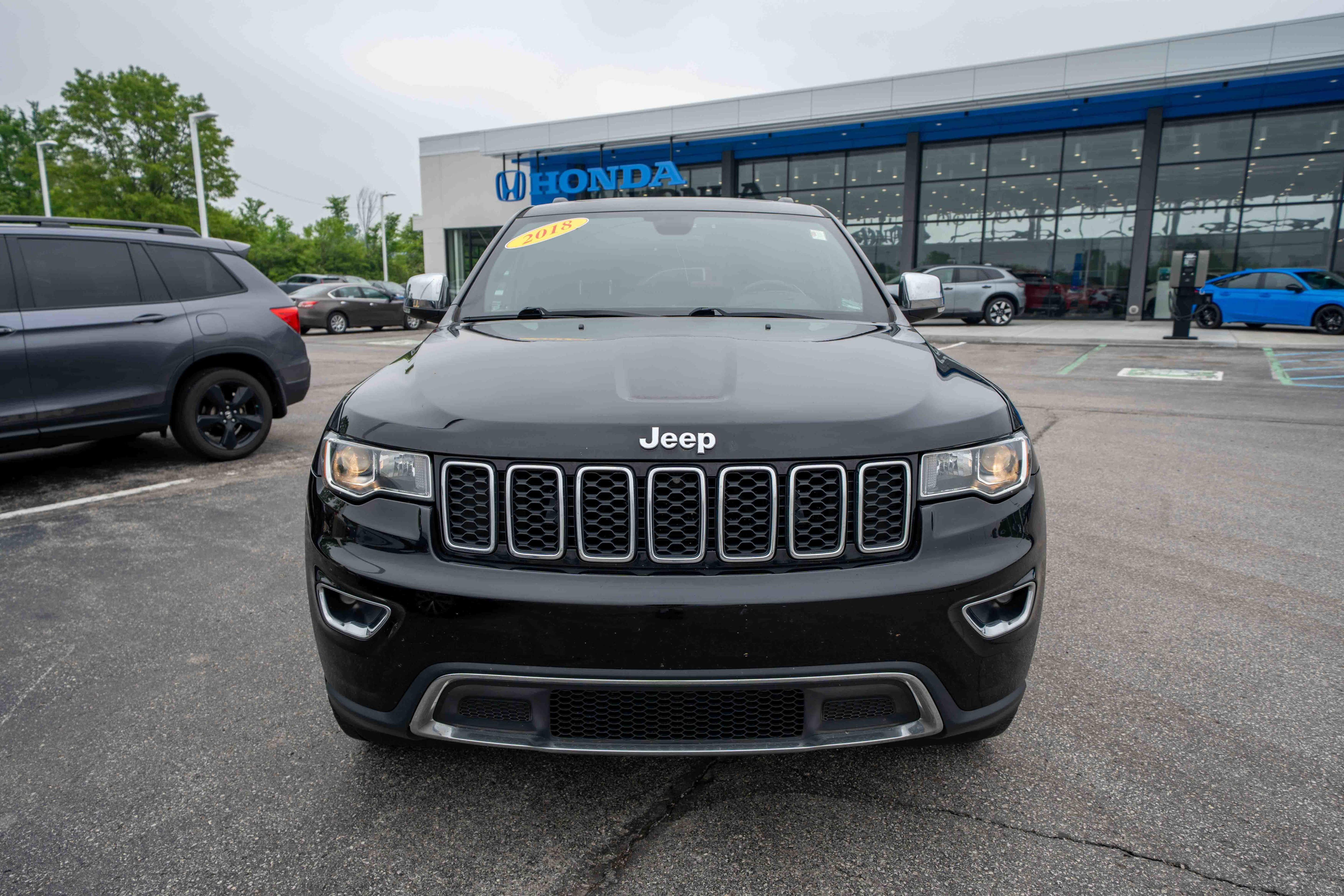 Used 2018 Jeep Grand Cherokee Limited with VIN 1C4RJFBG0JC334417 for sale in Hobart, IN