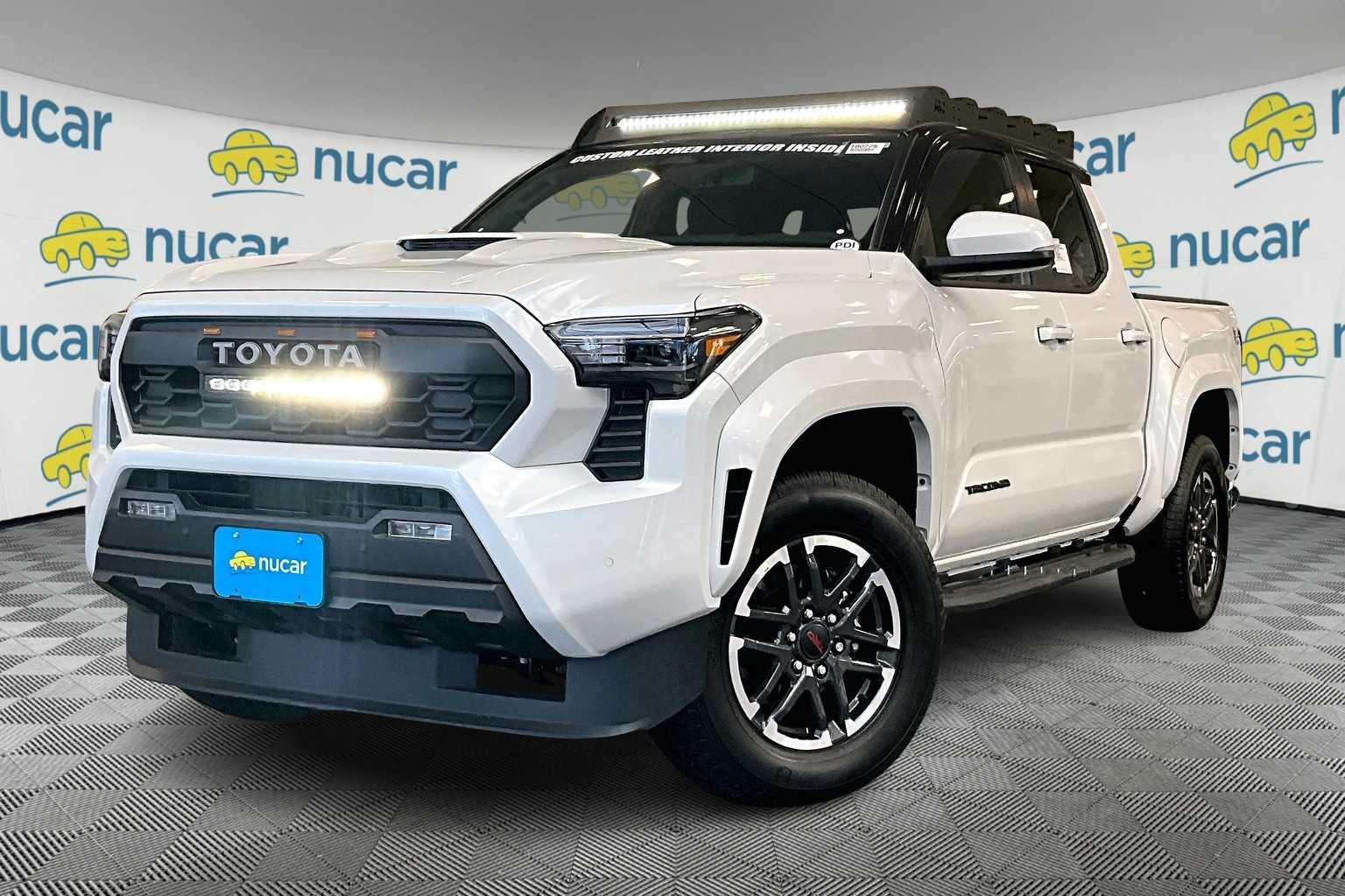2025 Toyota Tacoma TRD Sport 4x4 Double Cab photo 3