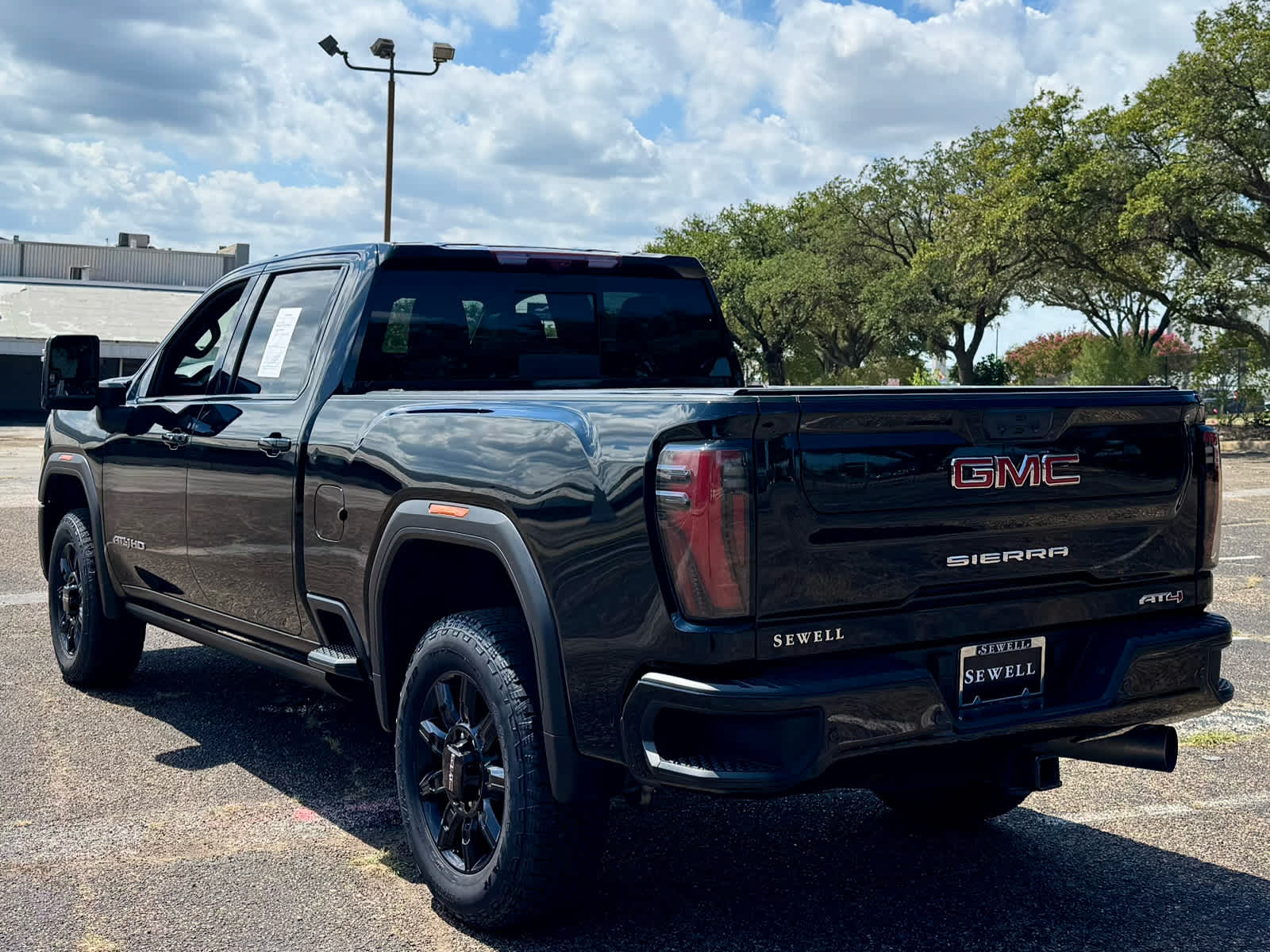 2024 Gmc Sierra 2500 HD AT4 photo 3
