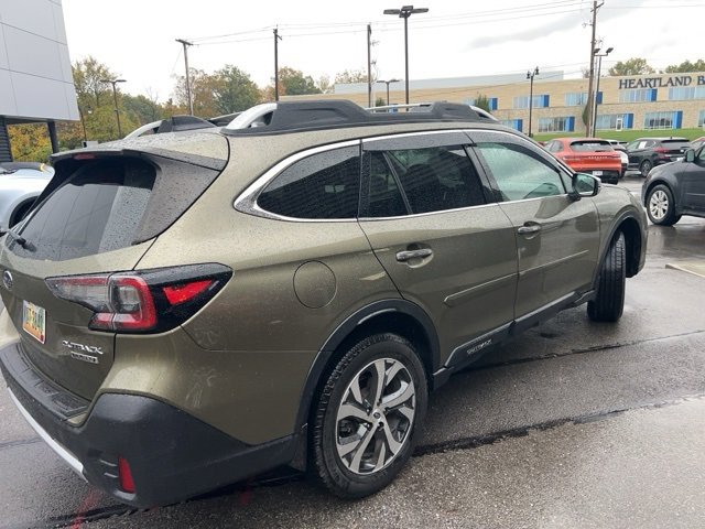 2021 Subaru Outback Touring photo 2