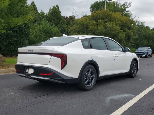 2025 Kia K4 LXS photo 4