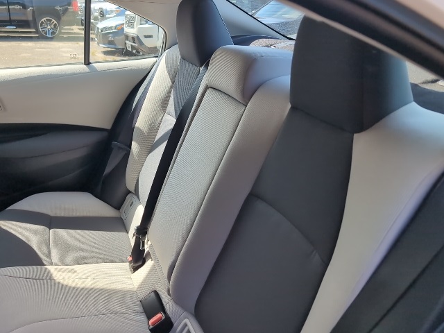 2025 Toyota Corolla LE photo 44