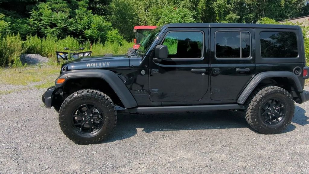 2025 Jeep Wrangler Willys photo 2