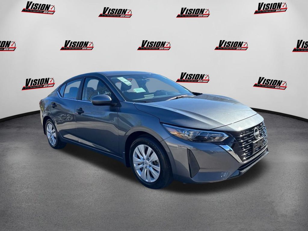 2025 Nissan Sentra S photo 3