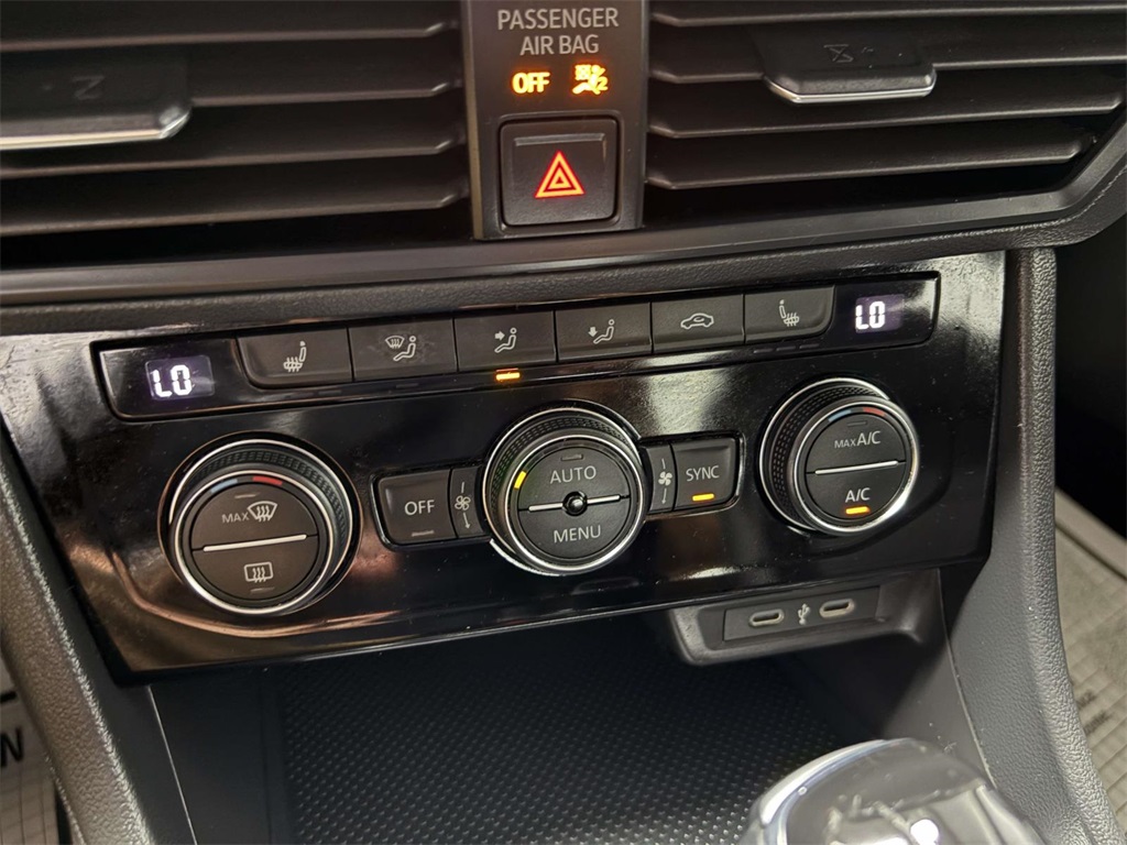 2024 Volkswagen Jetta 1.5T SE photo 21