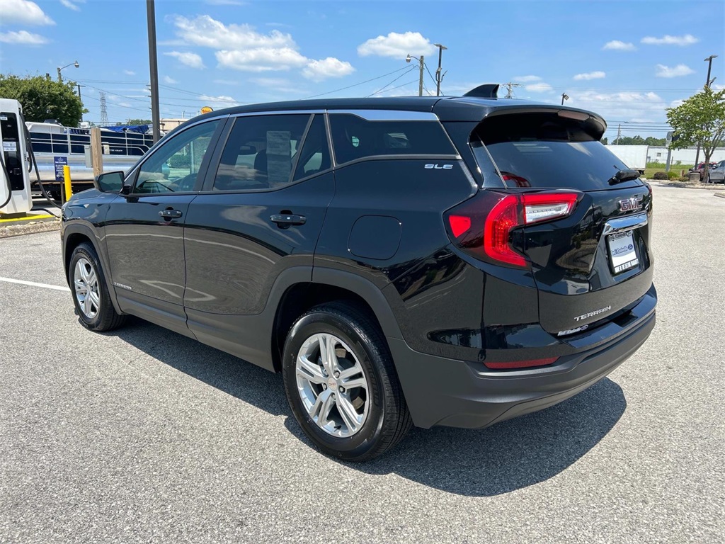 2024 Gmc Terrain SLE photo 6