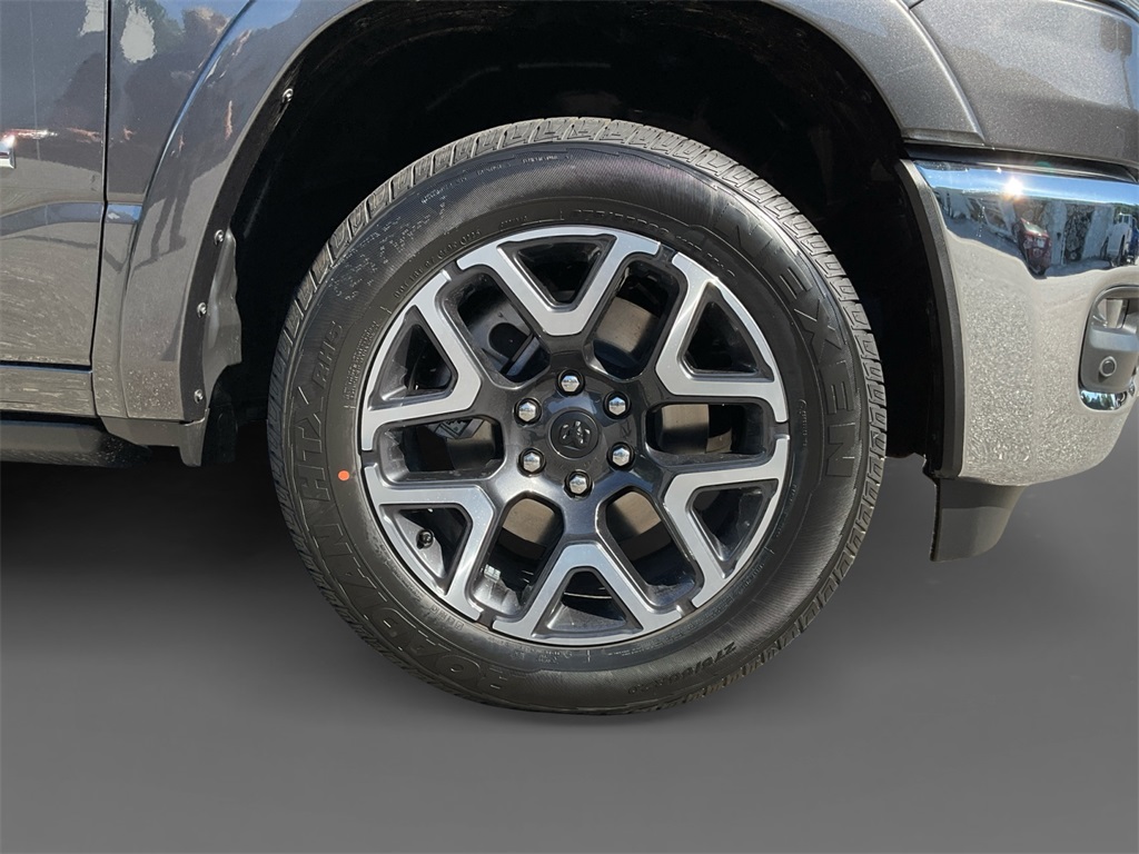 2026 Ram 1500 Laramie photo 8