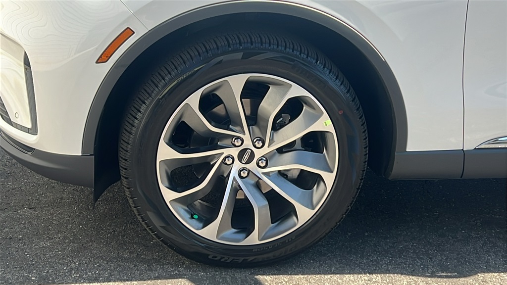 2025 Lincoln Aviator Premiere photo 2