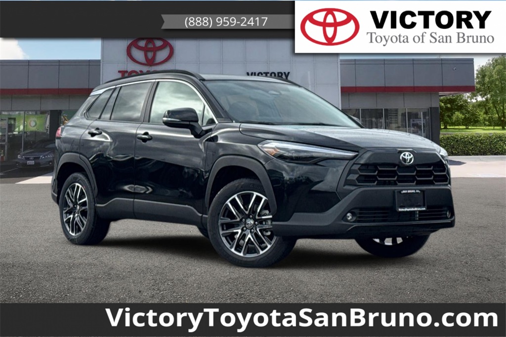 2026 Toyota Corolla Cross XLE's photo