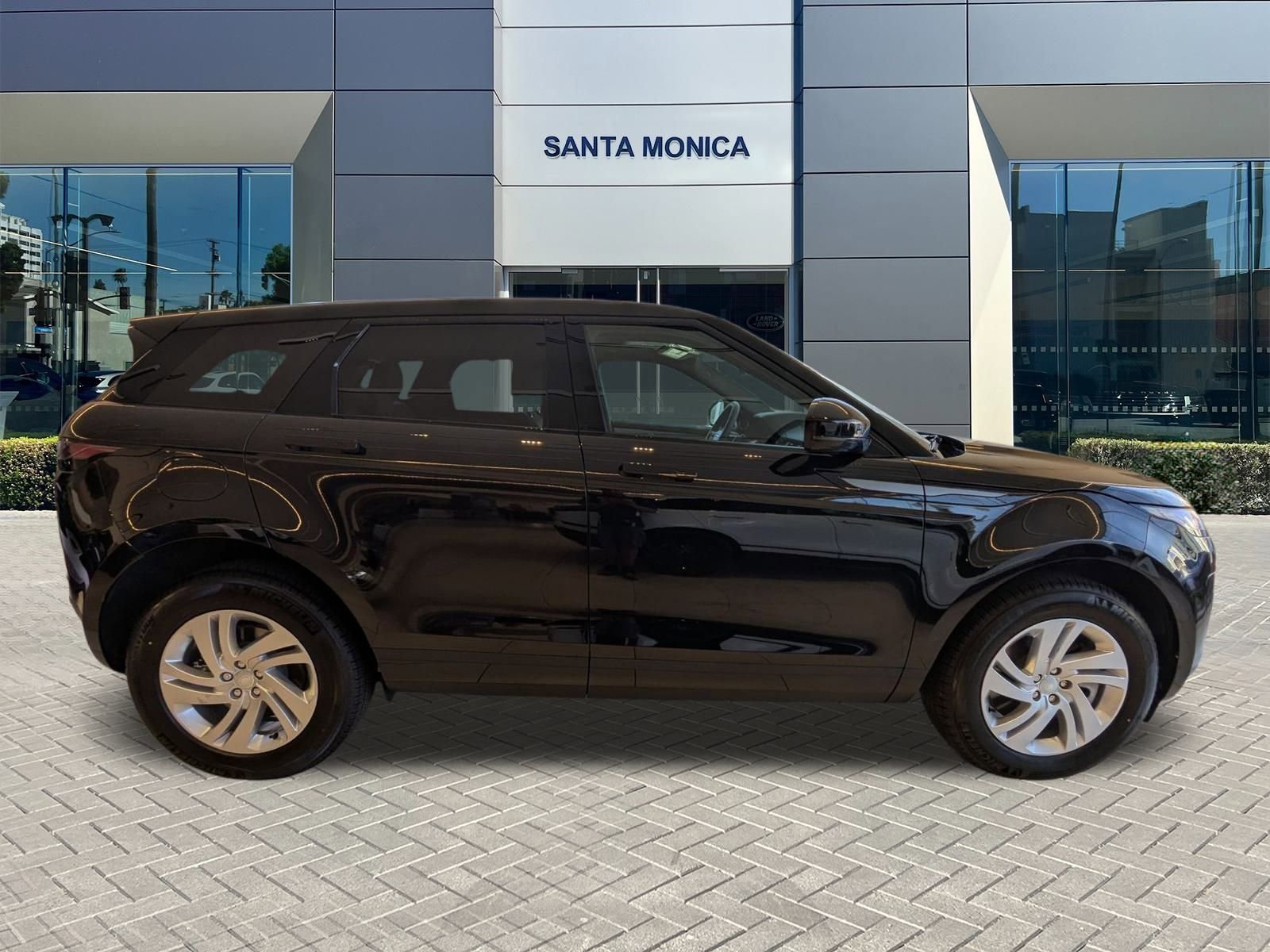 2026 Land Rover Range Rover Evoque S photo 6