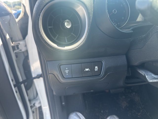 2019 Kia Forte LXS photo 16