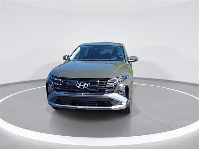 2026 Hyundai Tucson SE photo 3