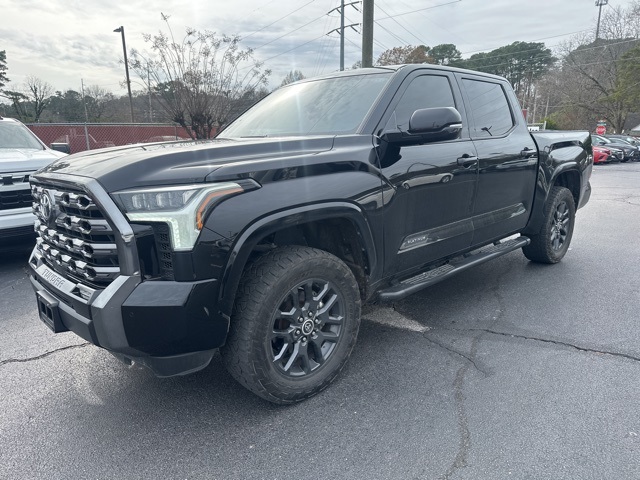 2023 Toyota Tundra Platinum's photo