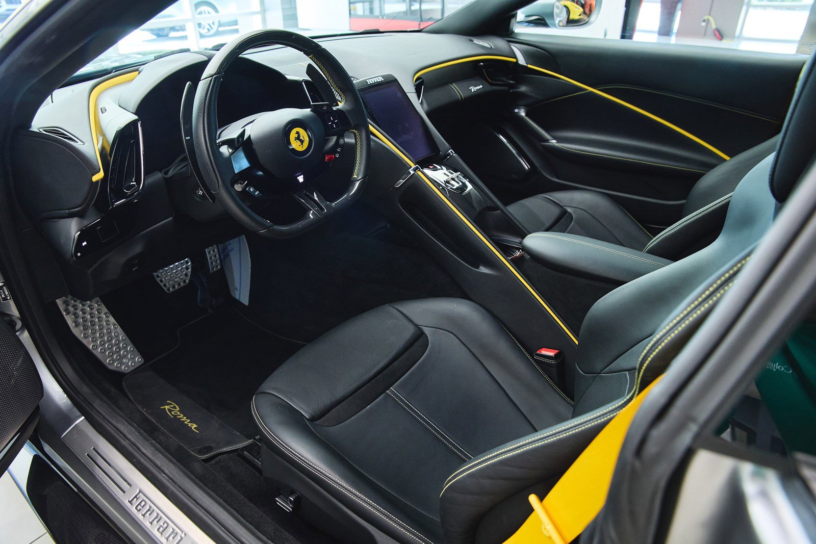 2023 Ferrari Roma photo 10