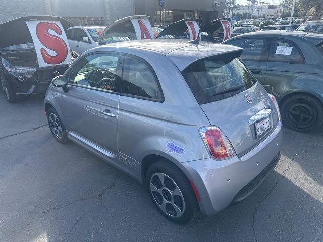 2018 Fiat 500e photo 2