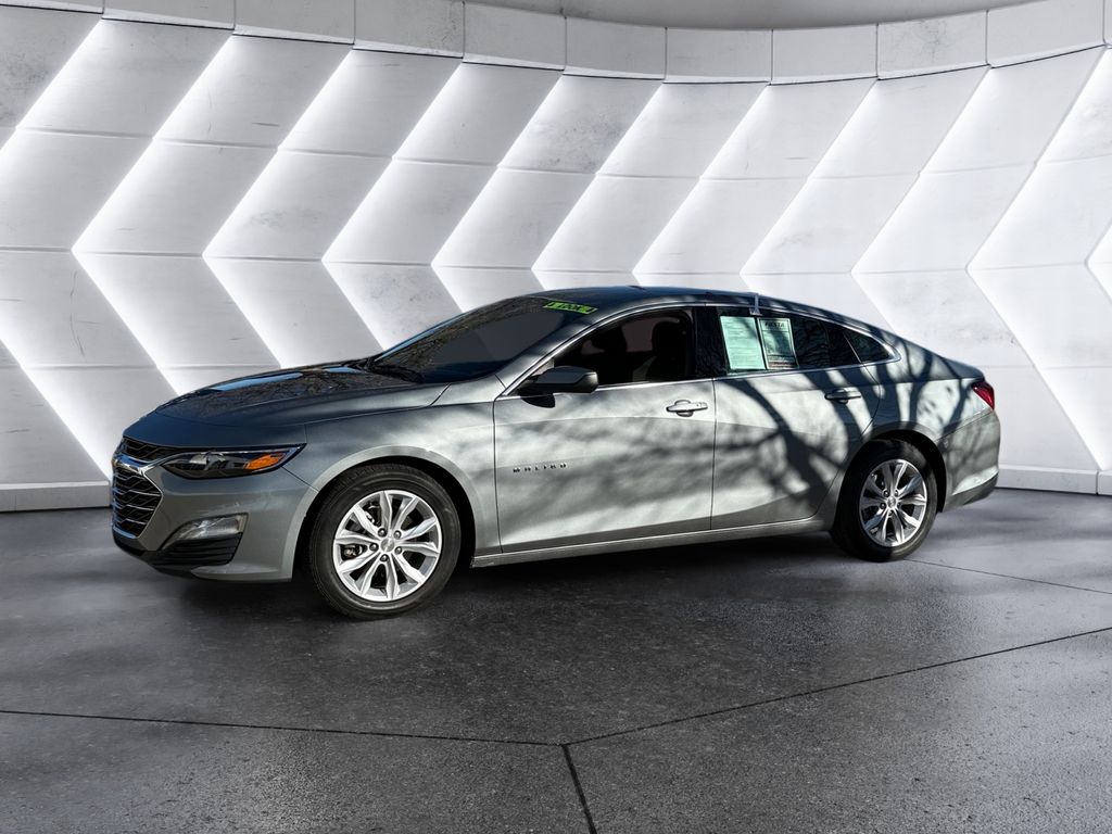 2023 Chevrolet Malibu 1LT photo 3